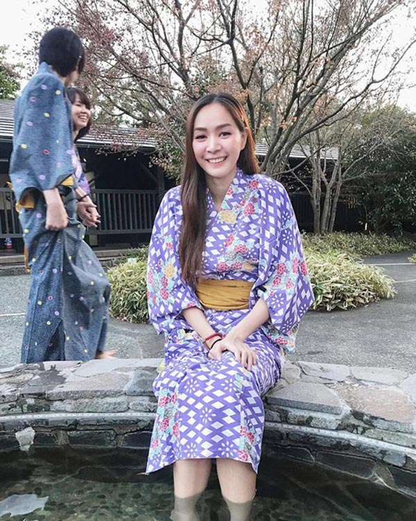 โฟร์ ธามไท โฟร์ ธามไท