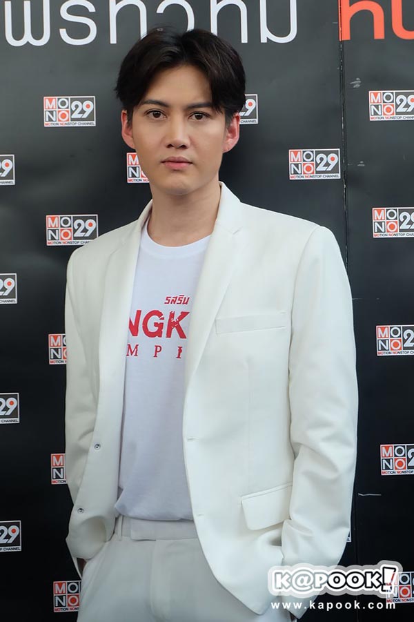 กอล์ฟ ขวัญ กอล์ฟ ขวัญ