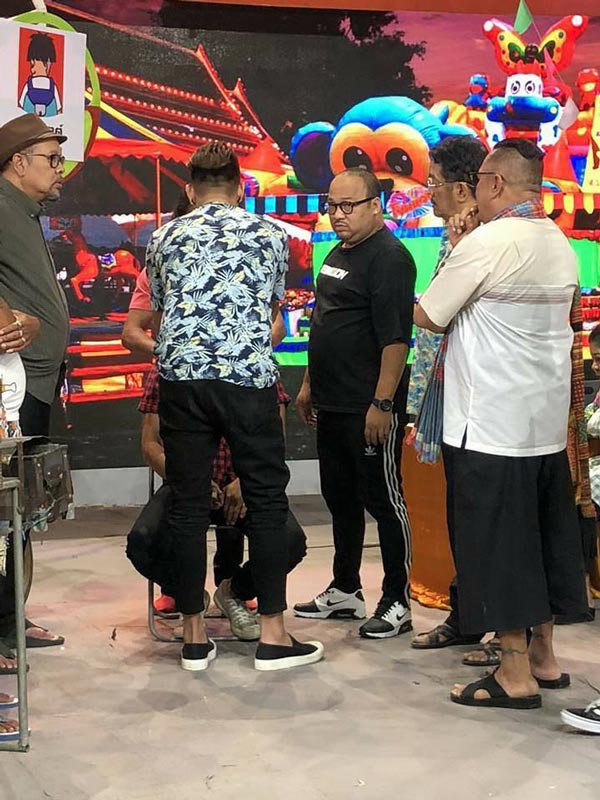 เจี๊ยบ เชิญยิ้ม เจี๊ยบ เชิญยิ้ม