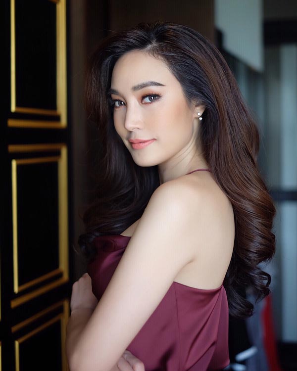 เมย์ เจ เมย์ เจ