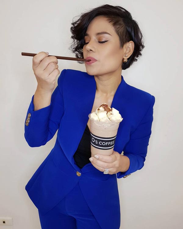 โอปอล์ ให้กำลังใจ โบว์ แวนด้า โอปอล์ ให้กำลังใจ โบว์ แวนด้า