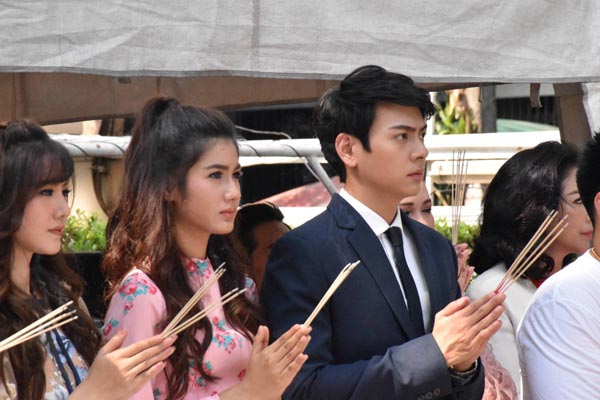ละคร มาดามบ้านนา ละคร มาดามบ้านนา