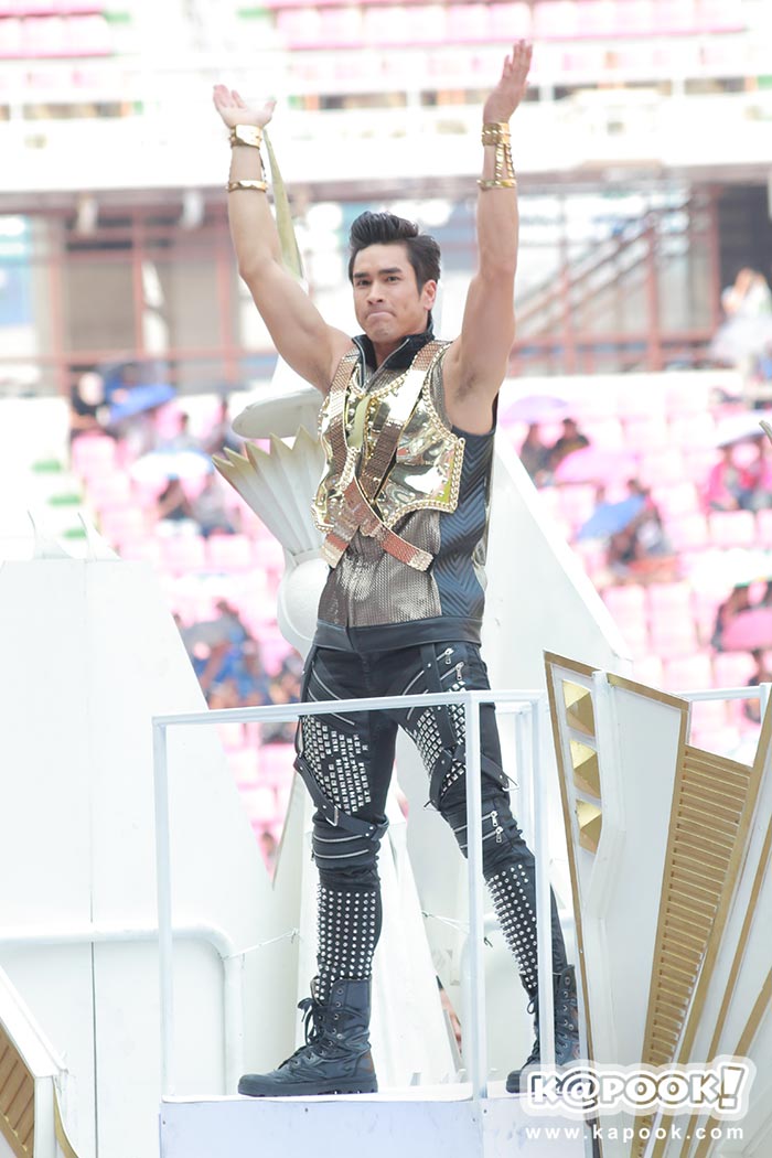 ขบวนพาเหรด งานบอล ช่อง 3 ขบวนพาเหรด งานบอล ช่อง 3