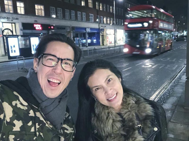 เจ เจตริน เจ เจตริน