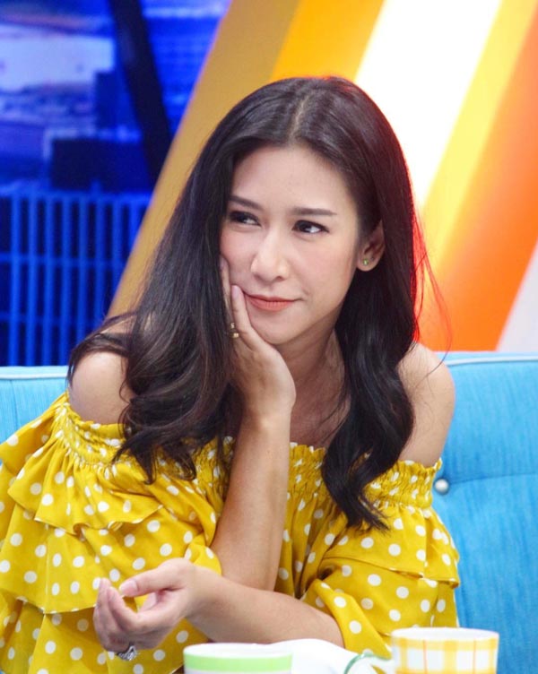ป๊อก ปิยธิดา ป๊อก ปิยธิดา