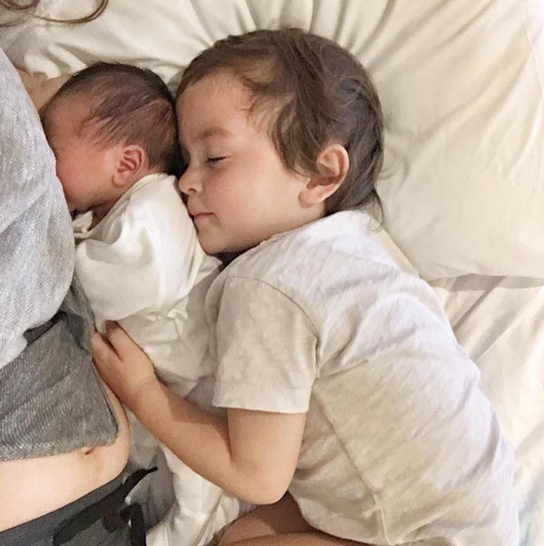 น้องลูก้า น้องเอลล่า ลูก พอลล่า เทเลอร์ น้องลูก้า น้องเอลล่า ลูก พอลล่า เทเลอร์