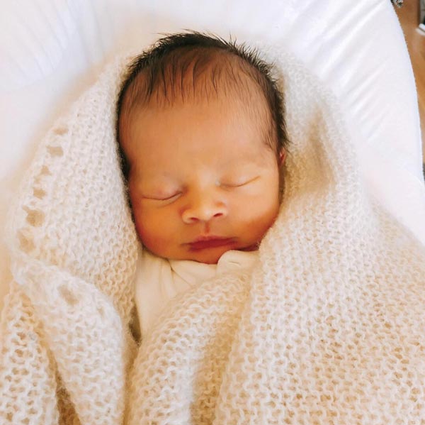 น้องลูก้า น้องเอลล่า ลูก พอลล่า เทเลอร์ น้องลูก้า น้องเอลล่า ลูก พอลล่า เทเลอร์