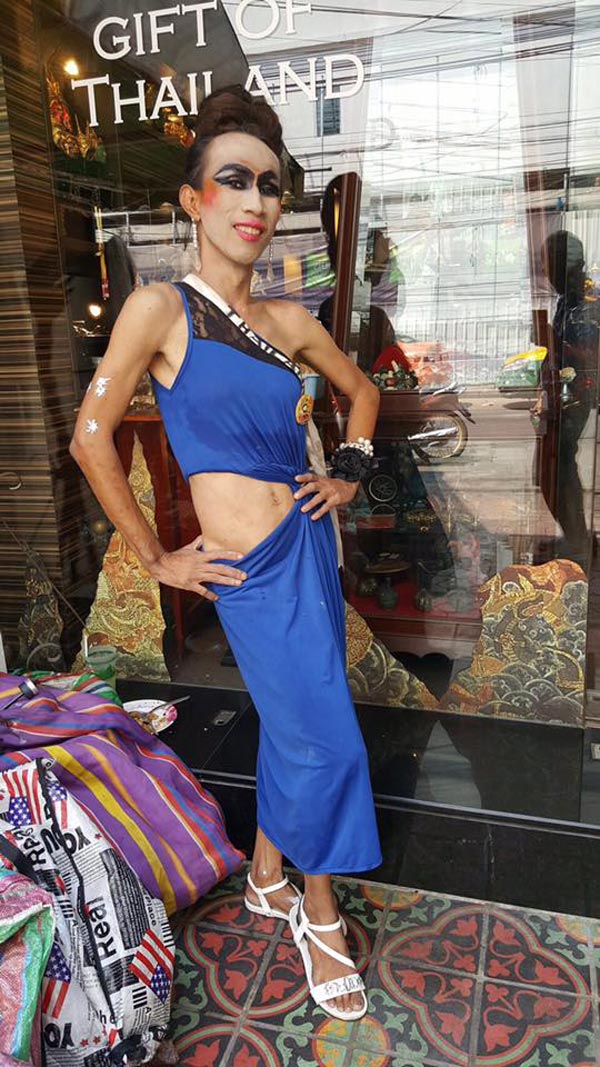 น้ำตาล ร่วมอาลัย พี่เข้ม คนจรศิลปิน เสียชีวิตแล้ว น้ำตาล ร่วมอาลัย พี่เข้ม คนจรศิลปิน เสียชีวิตแล้ว