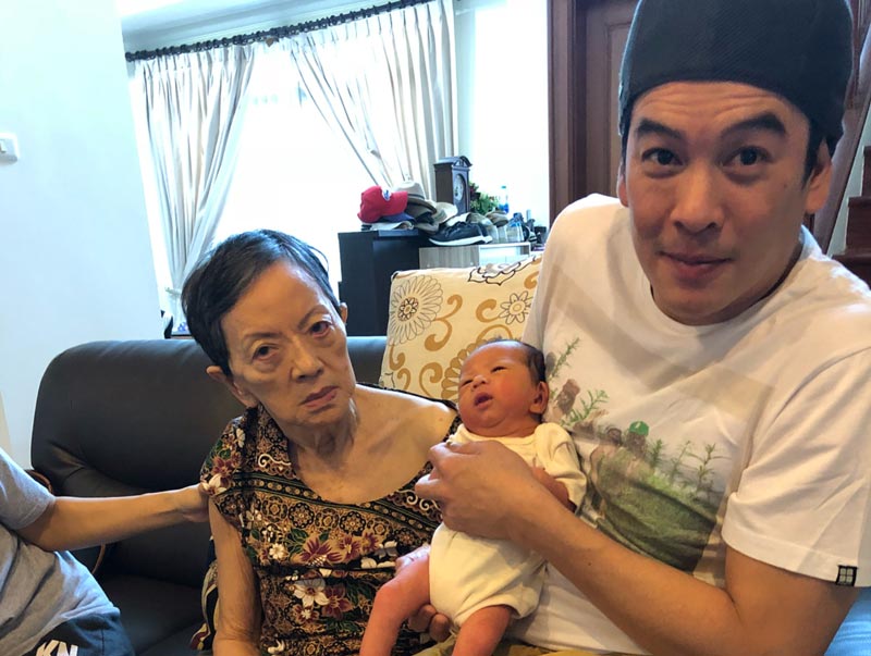 น้องโพธิ์ ลูก ชาคริต แอน ภัททิรา น้องโพธิ์ ลูก ชาคริต แอน ภัททิรา