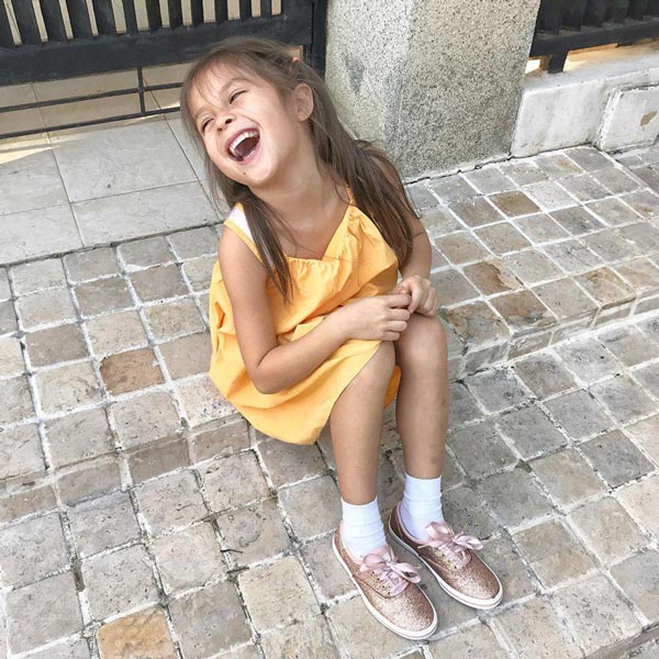 น้องไลลา ลูกสาว พอลล่า เทเลอร์ น้องไลลา ลูกสาว พอลล่า เทเลอร์