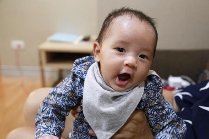 แอมป์ พีรวัศ แอมป์ พีรวัศ