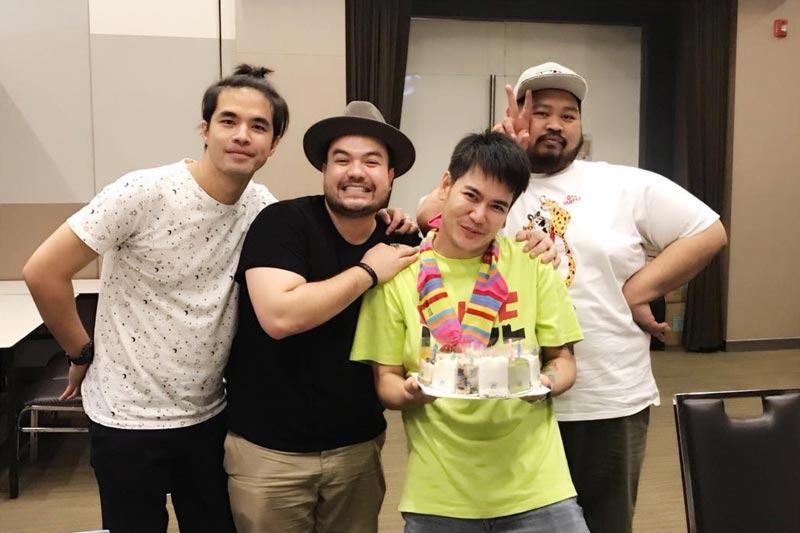 อ๊อฟ ปองศักดิ์ แจงเตรียมปิดฉากรายการ สามแยกปากหวาน อ๊อฟ ปองศักดิ์ แจงเตรียมปิดฉากรายการ สามแยกปากหวาน