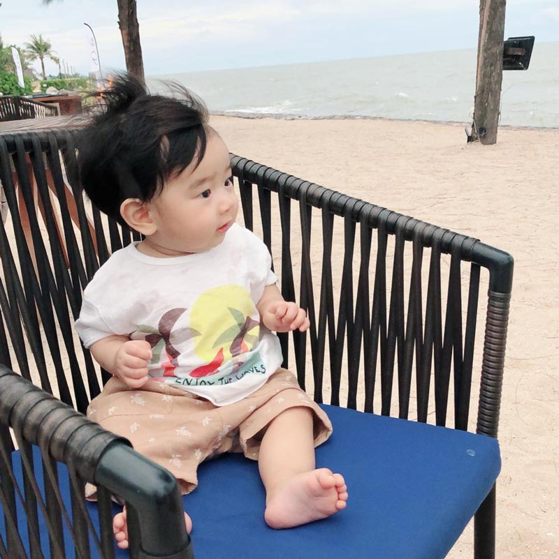 น้องอคิณ ลูกชาย เนย โชติกา ไฮโซอาร์ม น้องอคิณ ลูกชาย เนย โชติกา ไฮโซอาร์ม