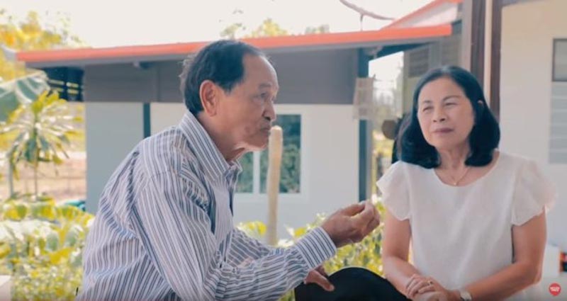 โบว์ แวนด้า โบว์ แวนด้า