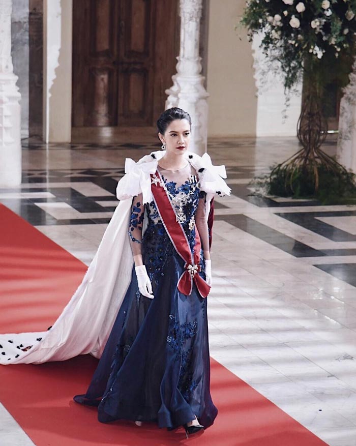 ลิขิตรัก The Crown Princess ลิขิตรัก The Crown Princess