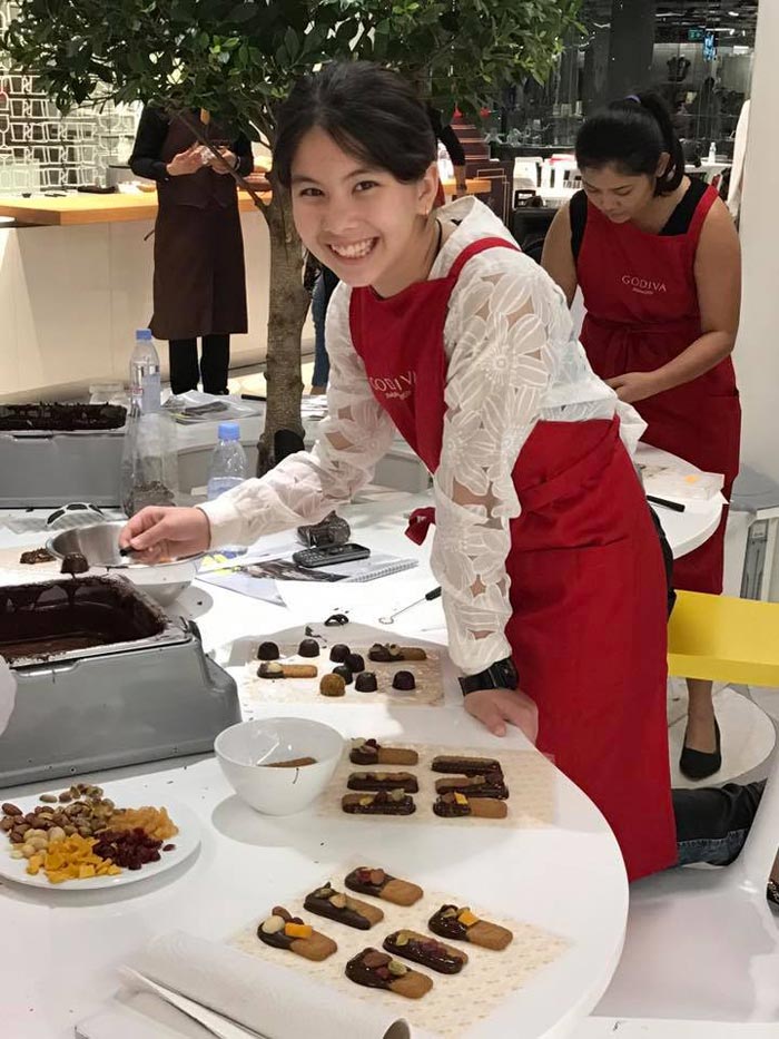 ลิซซี่ เฟลิเซีย ลิซซี่ เฟลิเซีย