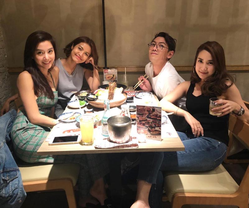 Wake Up ชะนี รียูเนียน Wake Up ชะนี รียูเนียน