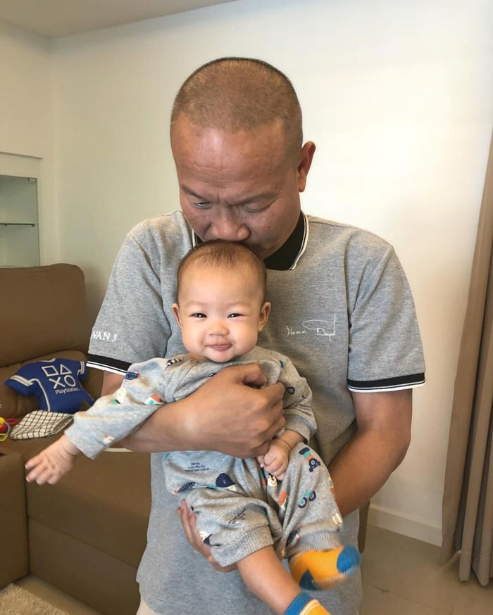 น้องนาฬิกา ลูกสาว เอ็ม บุษราคัม น้องนาฬิกา ลูกสาว เอ็ม บุษราคัม