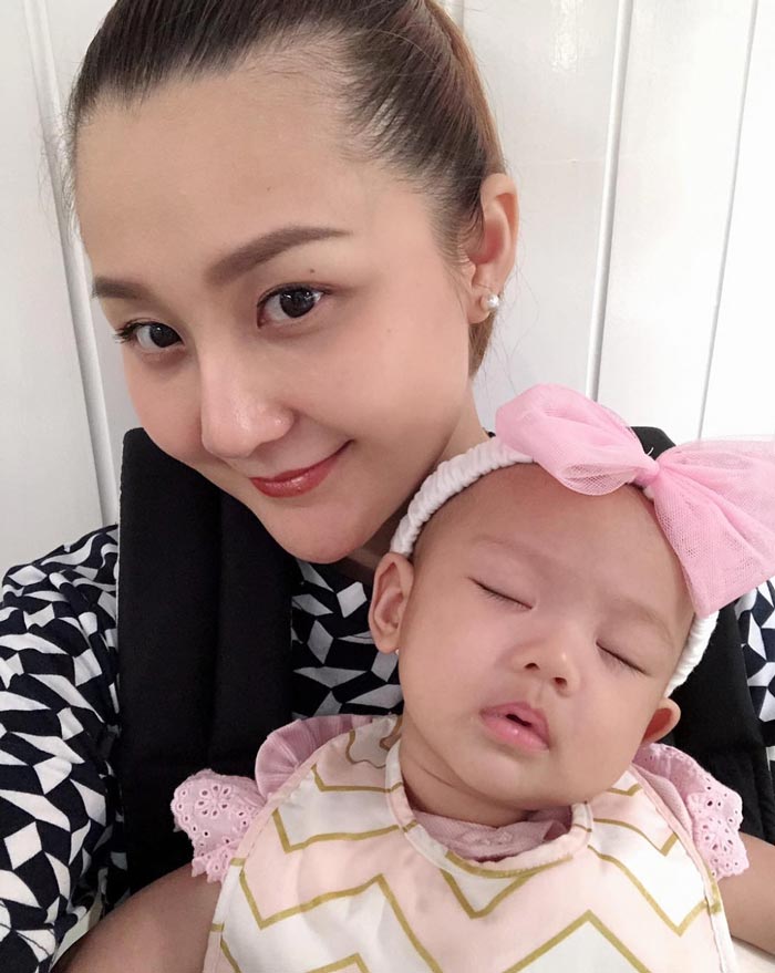 น้องนาฬิกา ลูกสาว เอ็ม บุษราคัม น้องนาฬิกา ลูกสาว เอ็ม บุษราคัม