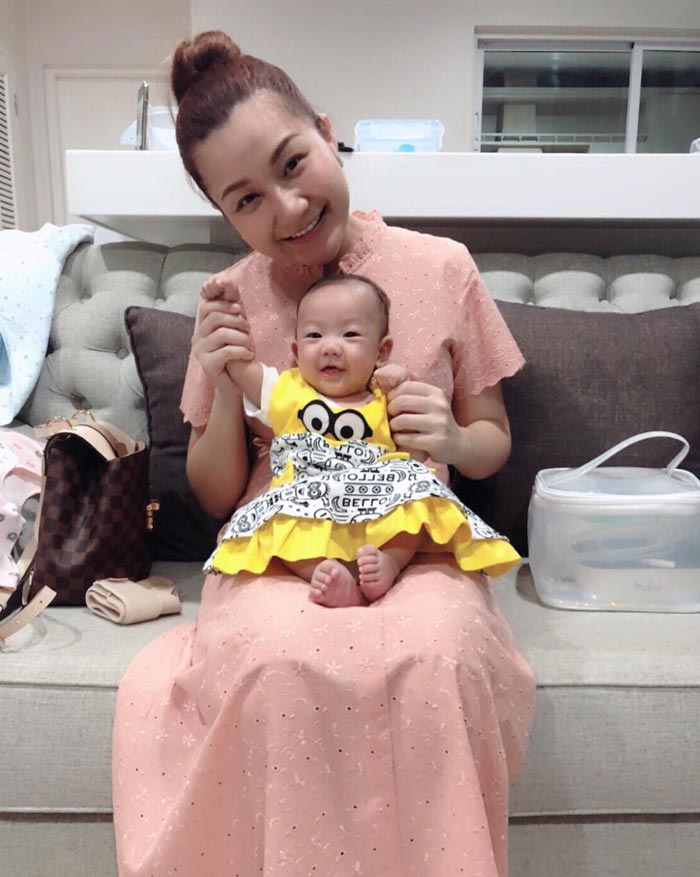 น้องนาฬิกา ลูกสาว เอ็ม บุษราคัม น้องนาฬิกา ลูกสาว เอ็ม บุษราคัม