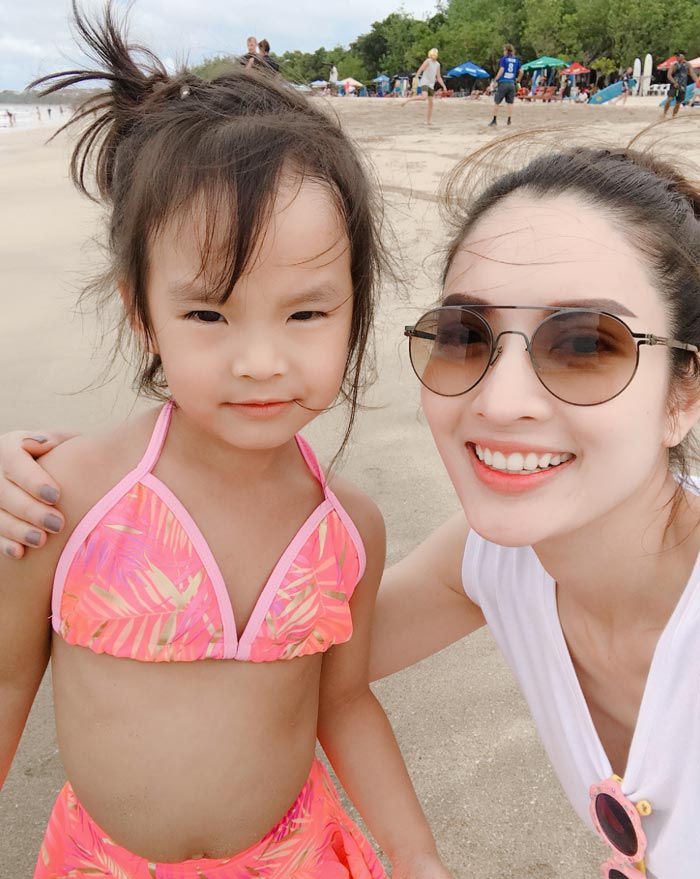 แอฟ ทักษอร แอฟ ทักษอร