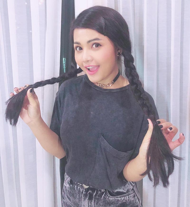 ตั๊กแตน ชลดา ตั๊กแตน ชลดา