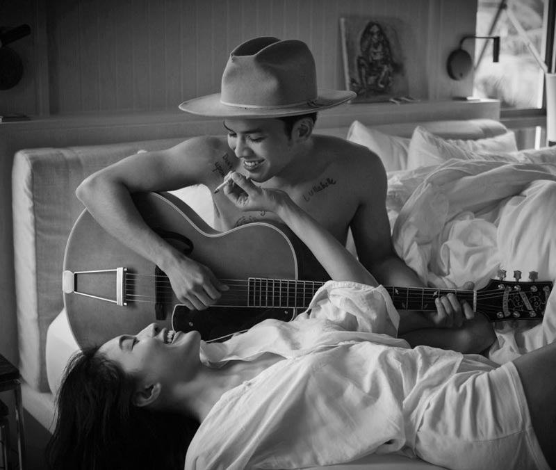 แอมมี่ The Bottom Blues แอมมี่ The Bottom Blues