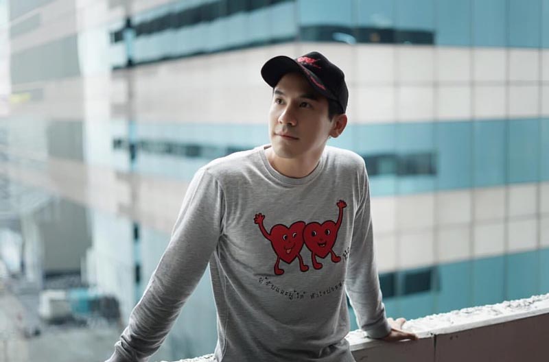 โป๊ป ธนวรรธน์ โป๊ป ธนวรรธน์