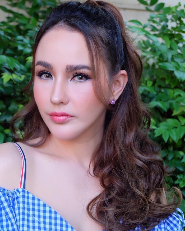 แหม่ม วิชุดา แหม่ม วิชุดา