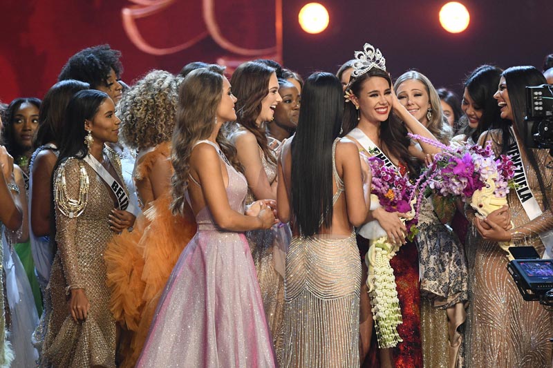 ช่อดอกไม้ Miss Universe 2018 ช่อดอกไม้ Miss Universe 2018