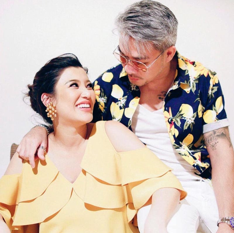 เอมมี่ มรกต คลอดลูก เอมมี่ มรกต คลอดลูก