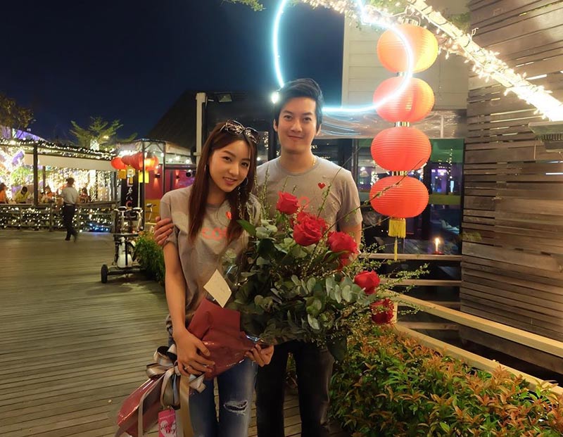 เชน ธนา เชน ธนา