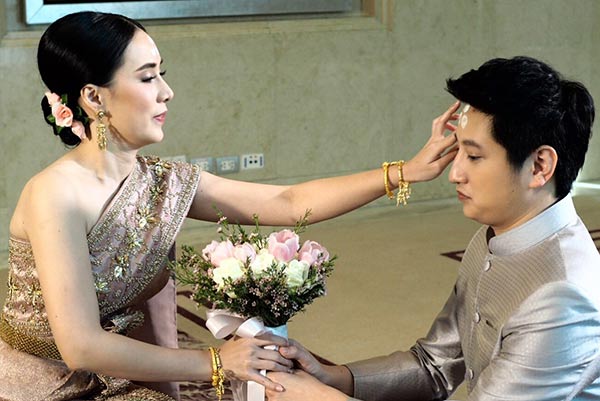 เบนซ์ มณัญญา หมั้น เบนซ์ มณัญญา หมั้น