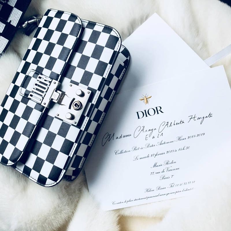 ชมพู่ อารยา ชมพู่ อารยา