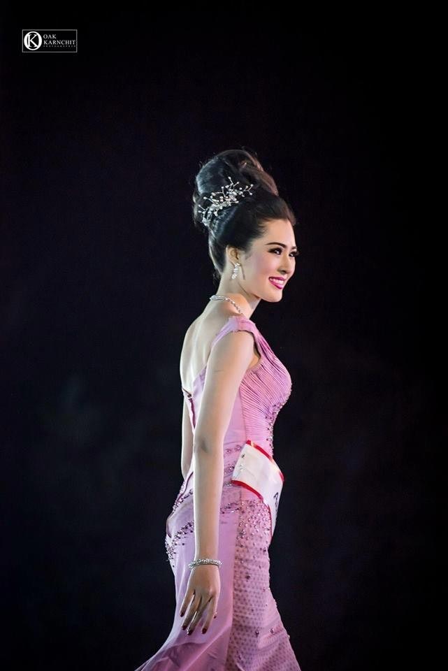 หลิงหลิง ศิริลักษณ์ หลิงหลิง ศิริลักษณ์