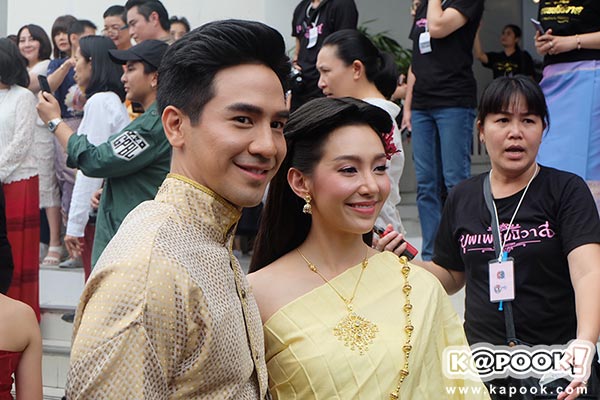 โป๊ป เบลล่า รำแก้บน บุพเพสันนิวาส โป๊ป เบลล่า รำแก้บน บุพเพสันนิวาส