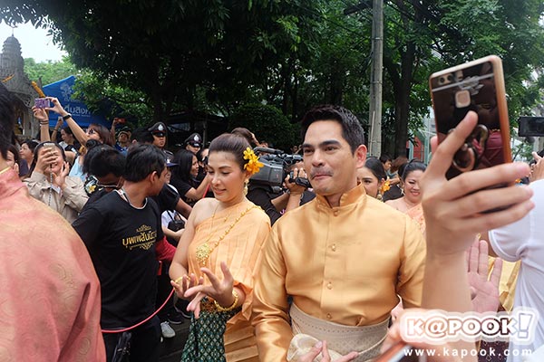 โป๊ป เบลล่า รำแก้บน บุพเพสันนิวาส โป๊ป เบลล่า รำแก้บน บุพเพสันนิวาส