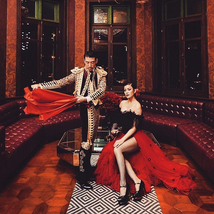 เอมมี่ มรกต เอมมี่ มรกต