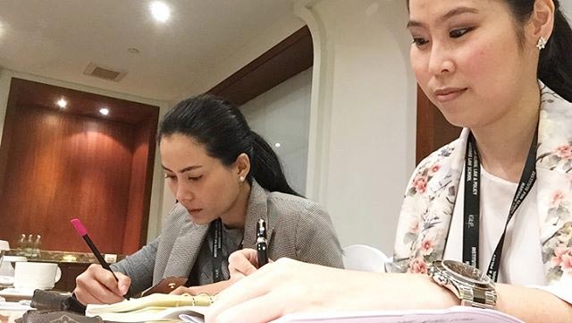 เชอรี่ เข็มอัปสร เชอรี่ เข็มอัปสร