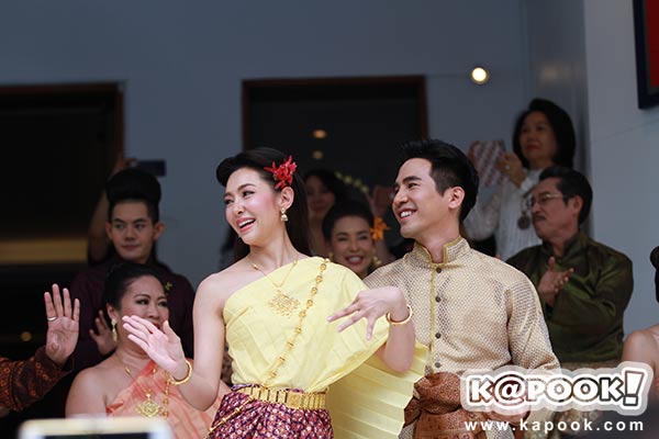 โป๊ป เบลล่า รำแก้บน บุพเพสันนิวาส โป๊ป เบลล่า รำแก้บน บุพเพสันนิวาส