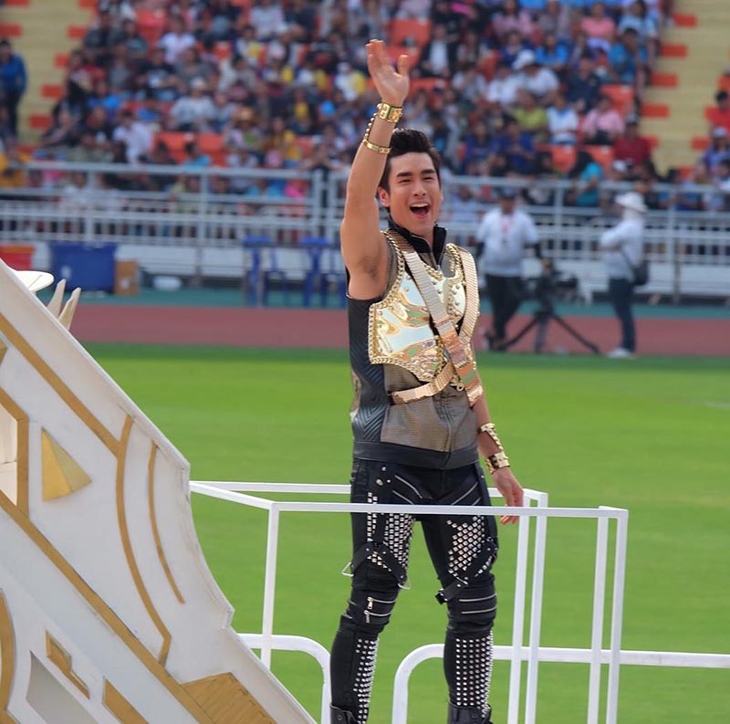 ณเดชน์ โป๊ป ธนวรรธน์ ณเดชน์ โป๊ป ธนวรรธน์