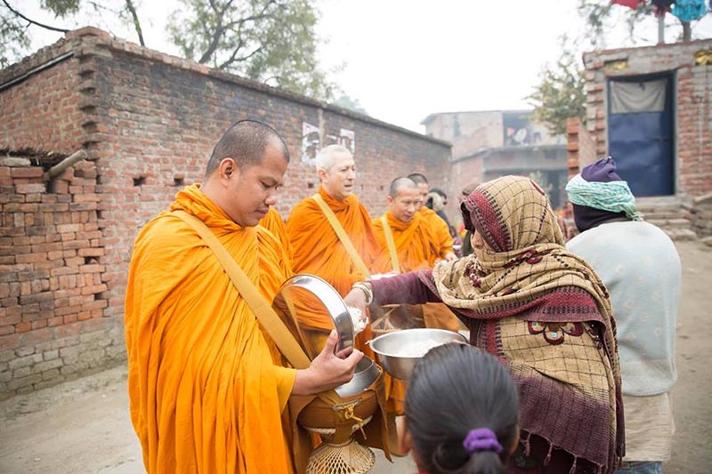 แซม ยุรนันท์ บวช แซม ยุรนันท์ บวช