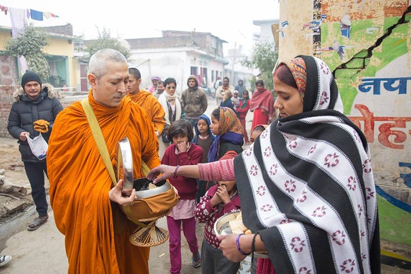 แซม ยุรนันท์ บวช แซม ยุรนันท์ บวช