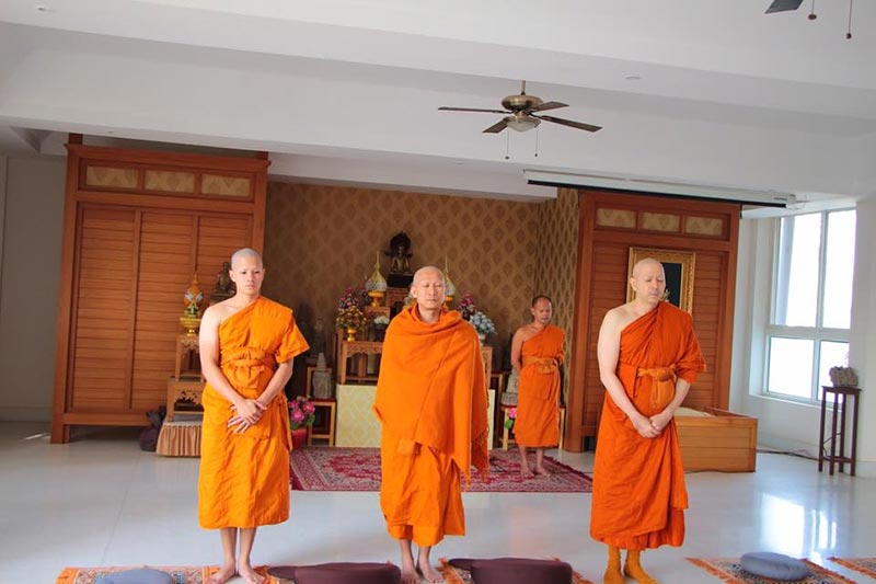 แซม ยุรนันท์ บวช แซม ยุรนันท์ บวช