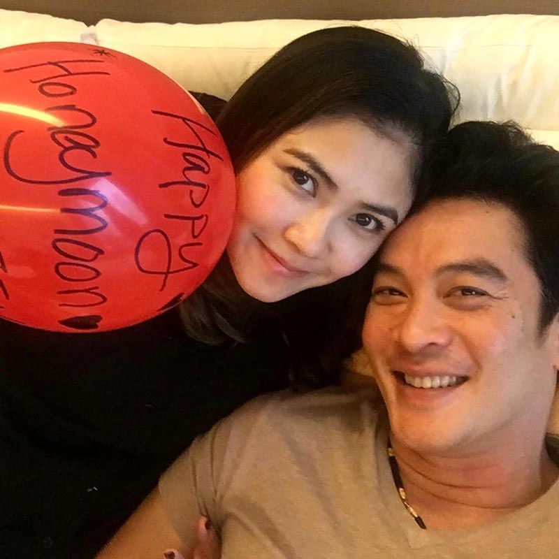 ชาคริต แย้มนาม ชาคริต แย้มนาม