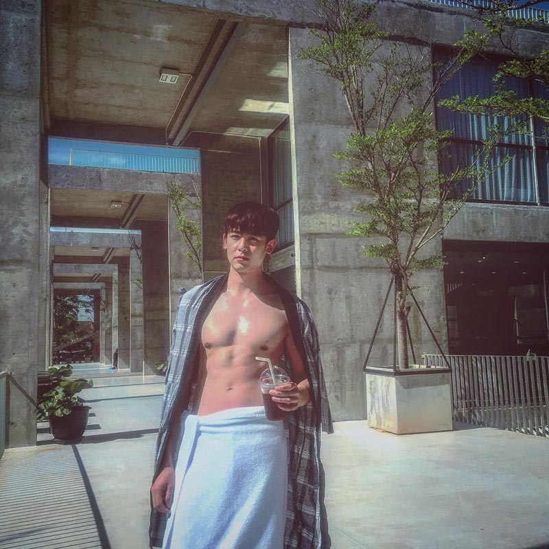 นิชคุณ นิชคุณ