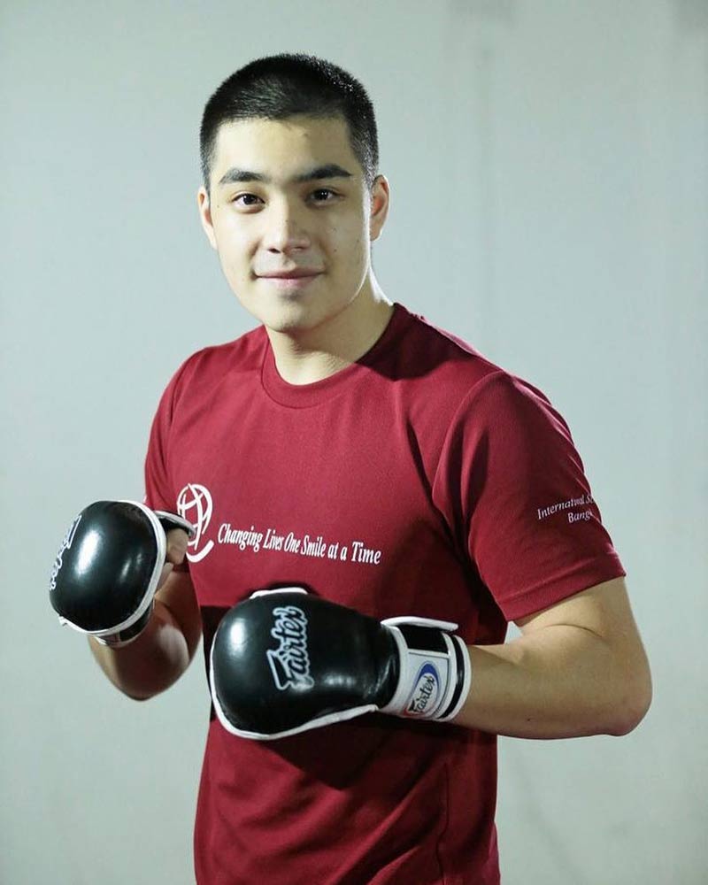 เอม สรรเพชญ์ เอม สรรเพชญ์