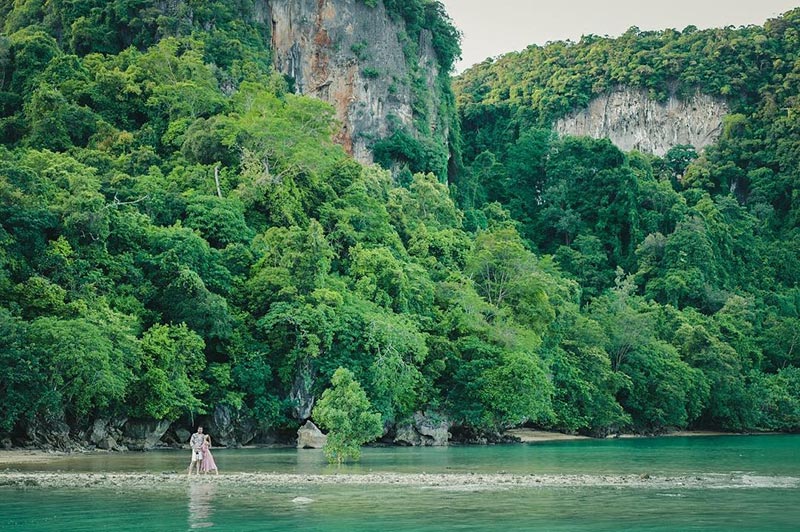 เนย ฤทธิ์ กาไชย เนย ฤทธิ์ กาไชย