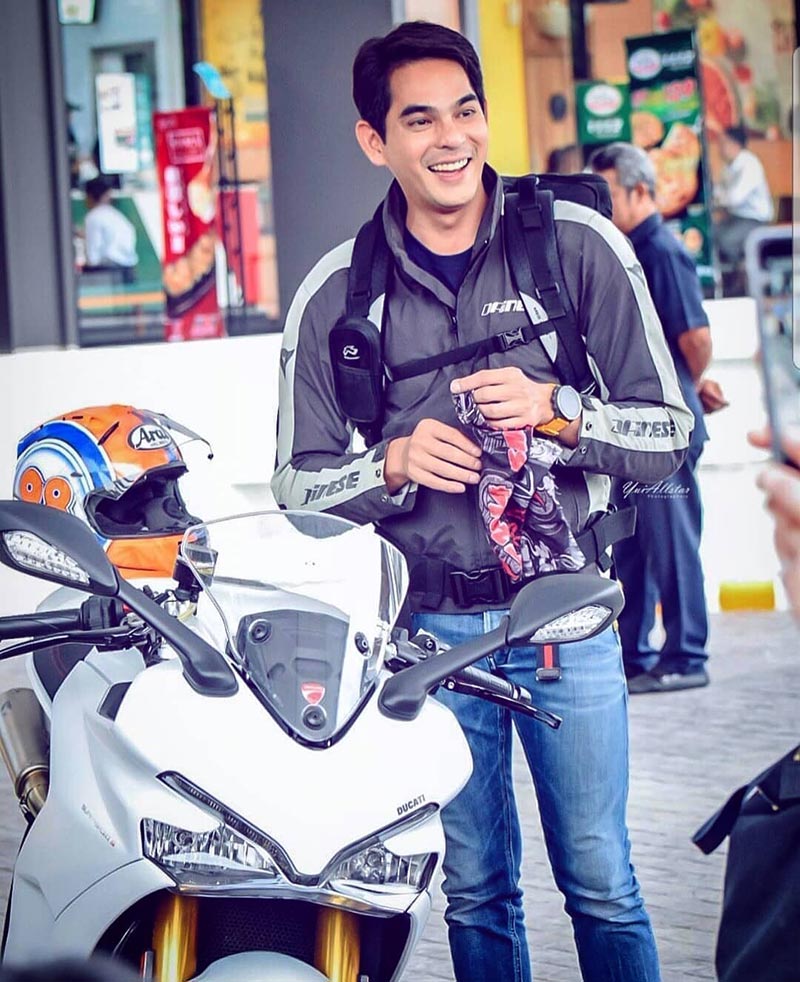 บิ๊ก ศรุต บิ๊ก ศรุต