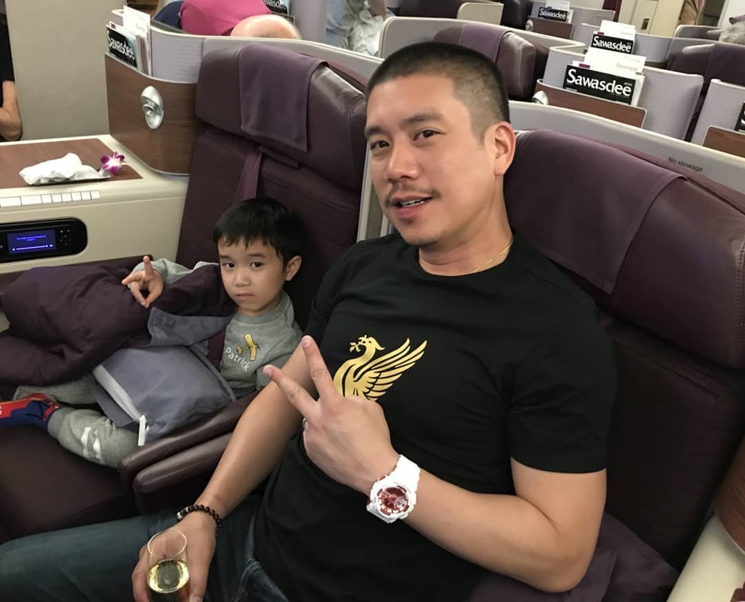 แบงค์ พชร แบงค์ พชร